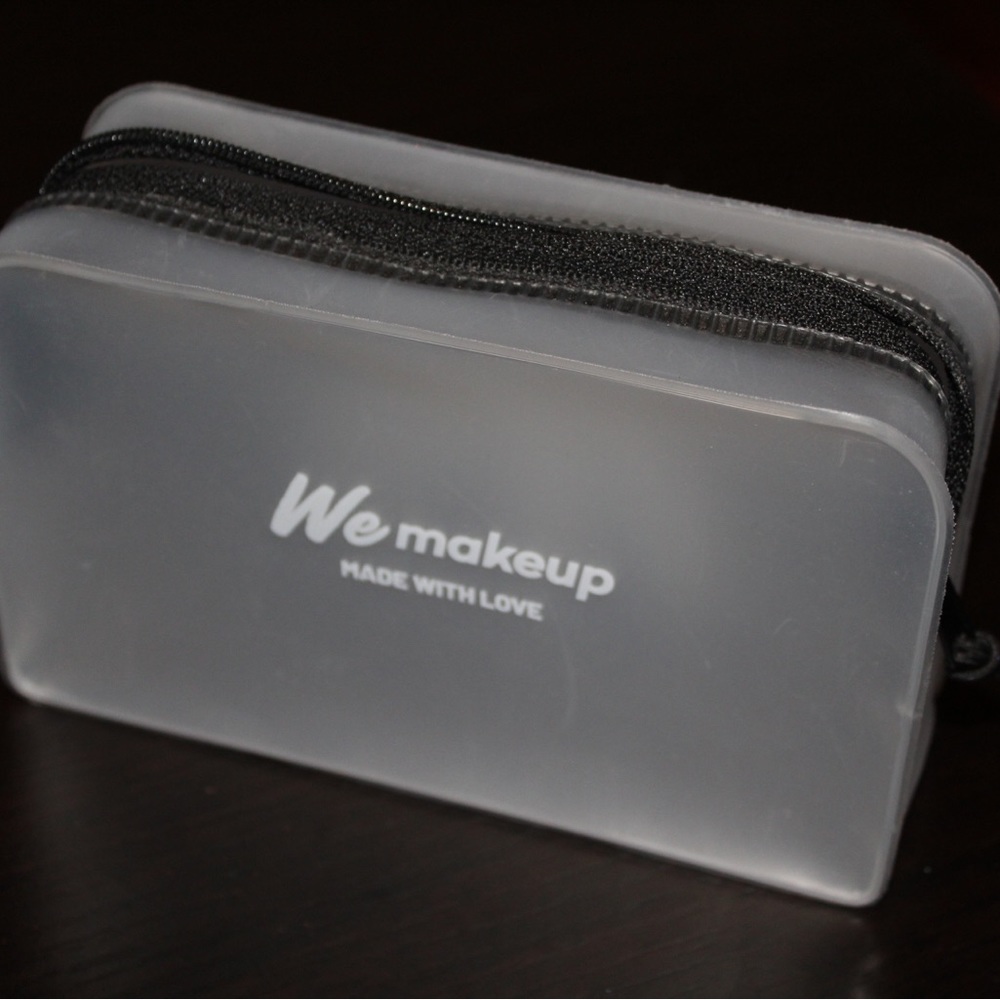 We Makeup With Bag